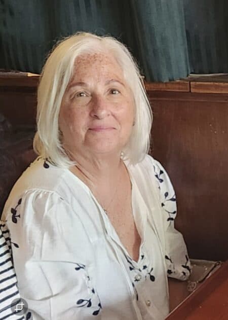 Tina Williams, Sales & Customer Service at Beneva Flowers